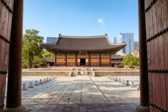 Deoksugung palace