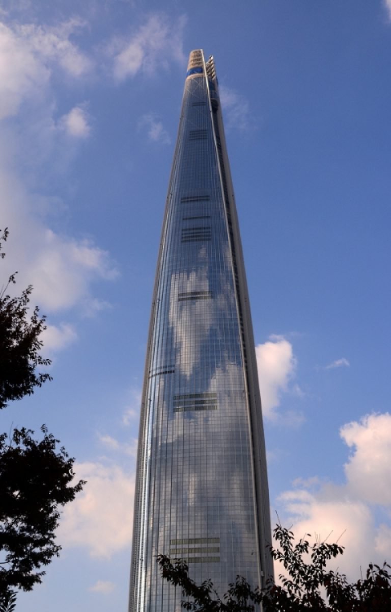 Lotte Sky & Sky Bridge