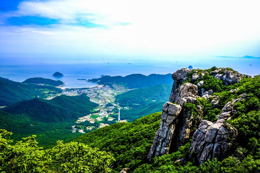 JOUR 8 - NAMHAE - Spiritualité perchée et panoramas grandioses