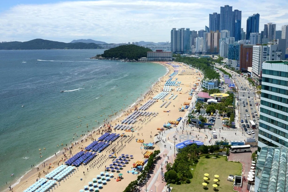 Busan - gwangalli beach
